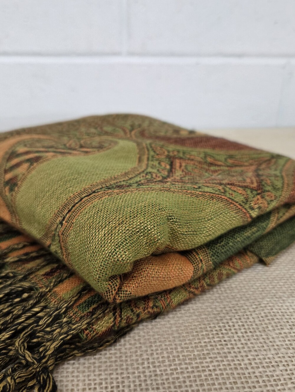 Pashmina cashmere wool and silk paisley print fringe scarf wrap sz 28x72 - Picture 9 of 9